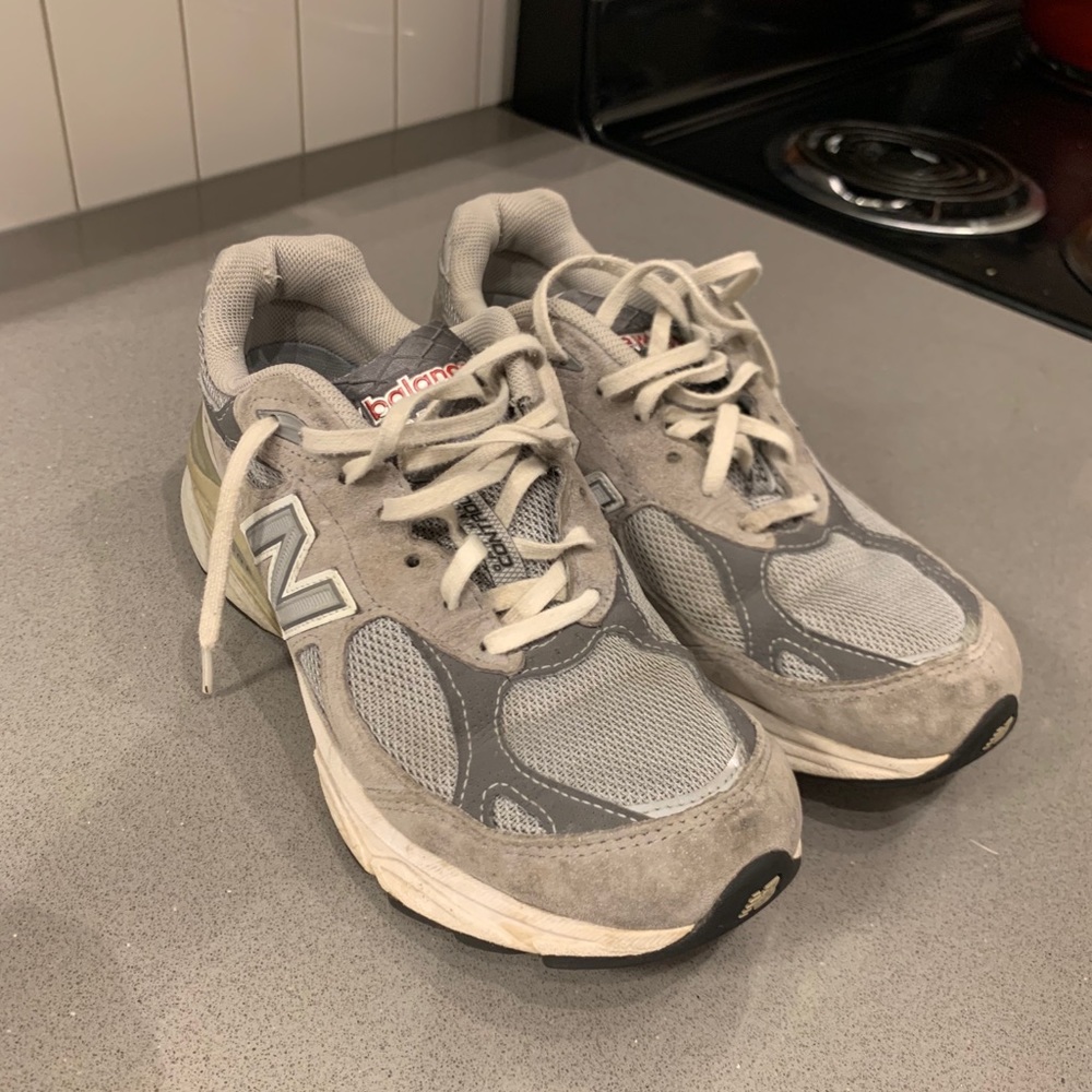 **SOLD**New Balance 990 sneakers